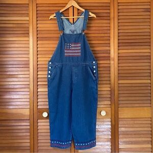 Mountain Lake Overalls Women's Size Medium Blue Jeans Cropped Embroidered Flag